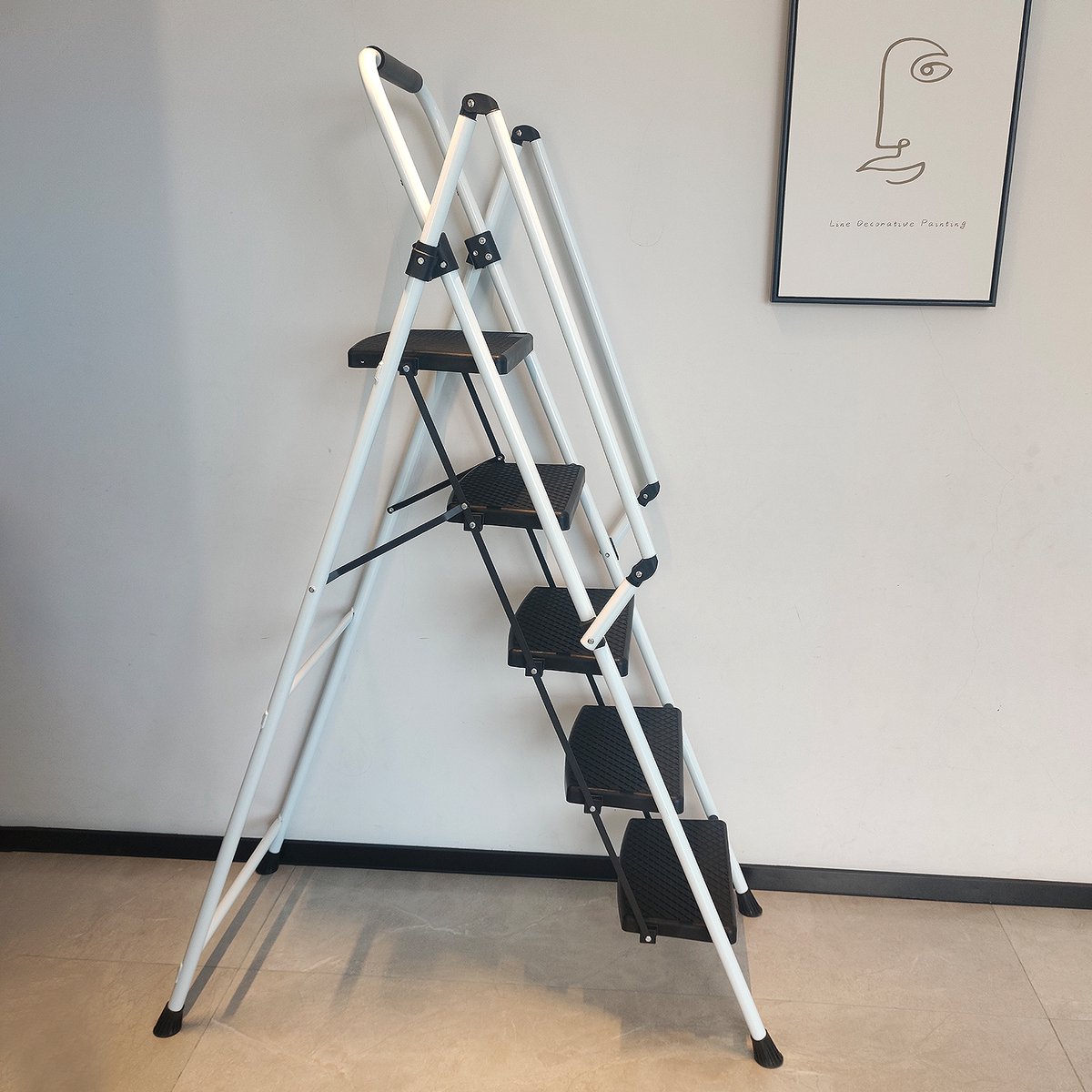 FloraGrace Vouwladder Ladderstoel 5 Treden Anti Slip Stalen Frame 159 Cm Wit Zwart Voor Keuken Berging En Kast