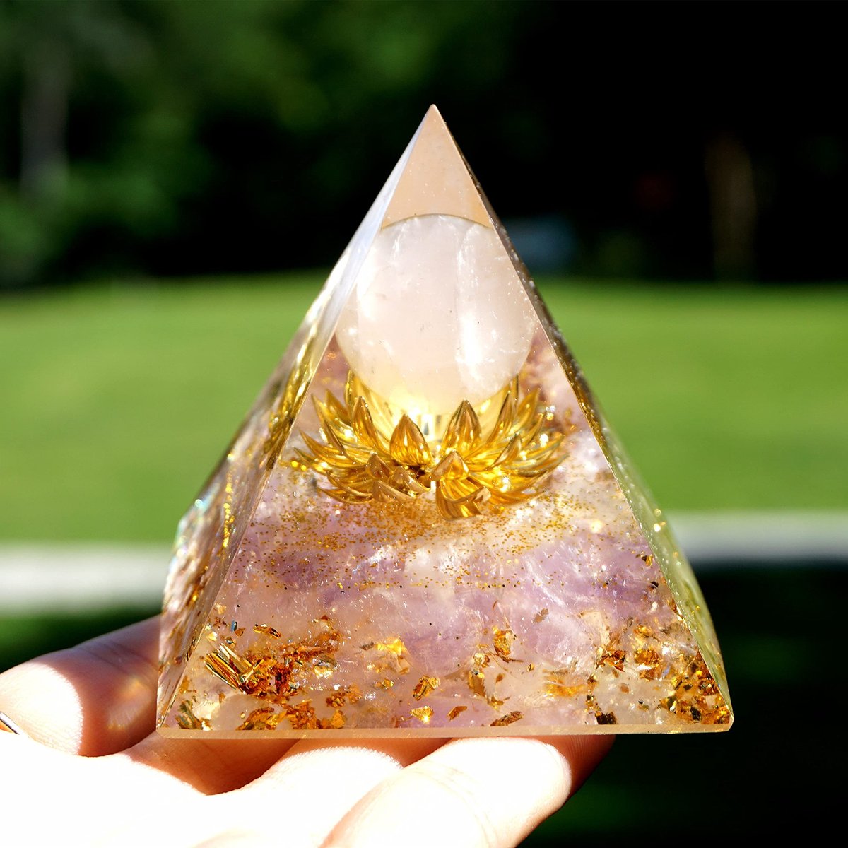 SolidKeus - Orgoniet Piramide met Amethist voor Meditatie en Energie Healing