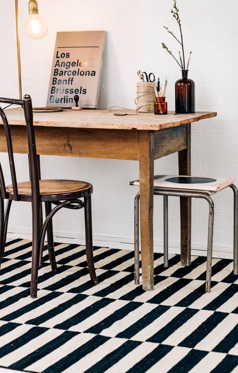 Moderno Vloerkleed, 160 x 230 cm, Zwart/Wit | Moderne, Rechthoekig, Laagpolig, Alleen chemisch reinigen
