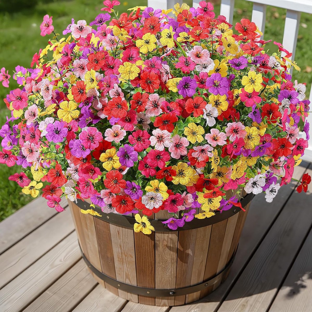 SnelShoppen - 24 Bundels Kunstbloemen Buiten Decoratie, Gemengde 6 Kleuren Violette Plastic Nepbloemen Planten voor Binnen Buiten Hangmanden Tuin Vera