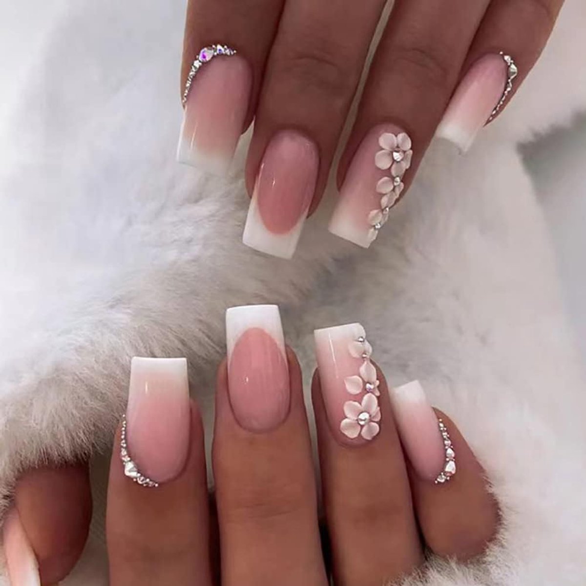 Oorbellen en kunstnagels set - Franse slang vorm - zwart acryl - eenvoudige manicure ervaring - SnelShoppen