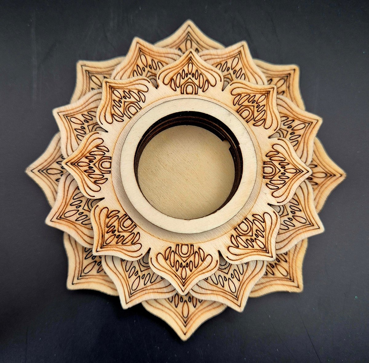 Wooden Sphere Holder in Lotus Shape for Crystal Gift