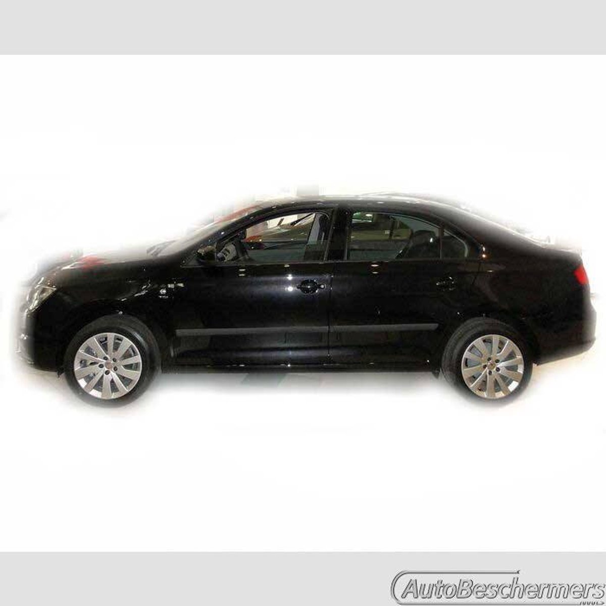 Stootlijsten set zwart voor Seat Toledo 03.2013-. De stootstrips zijn zelfklevend. Set a 4 stuks (#0046)