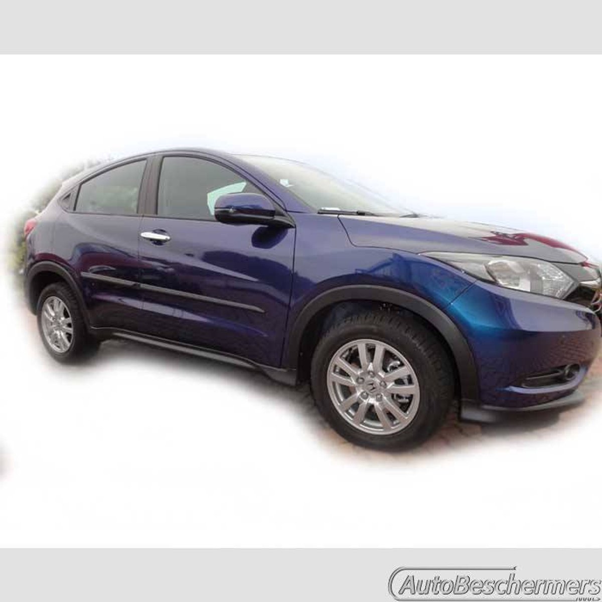 Stootlijsten set zwart voor Honda HRV 2015-. De stootstrips zijn zelfklevend. Set a 4 stuks (#0017)