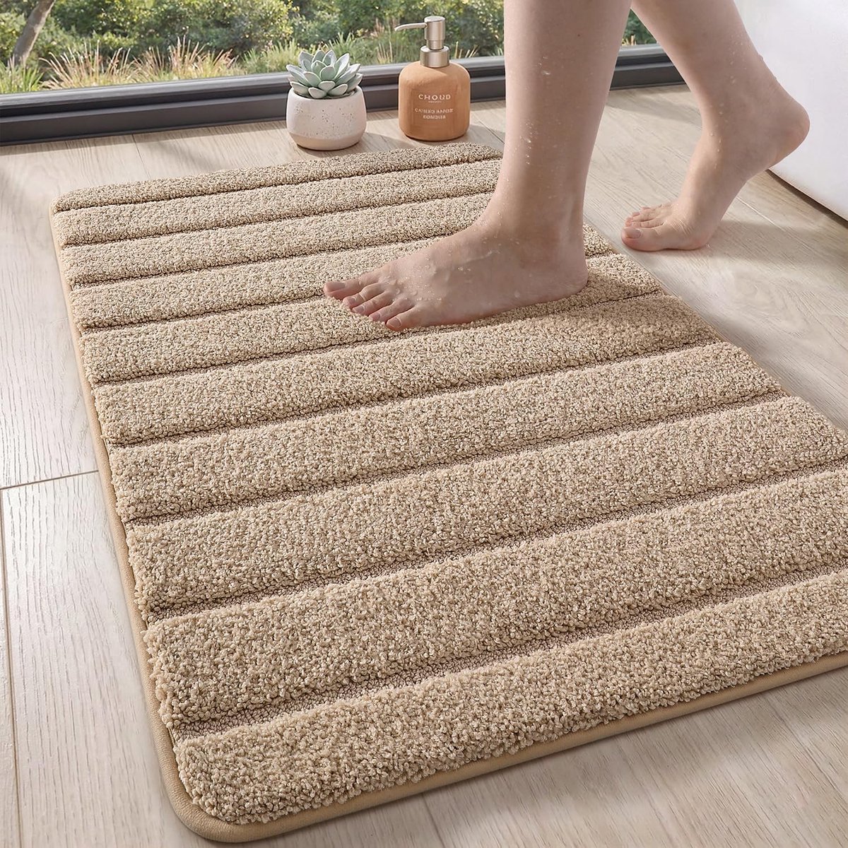 SnelShoppen - Luxe Badmat 45x75cm, Antislip Badmat Extra Zacht en Absorberend Microfiber, Wasbare Badkamer Mat voor Badkamer, Douche en Bad, Khaki