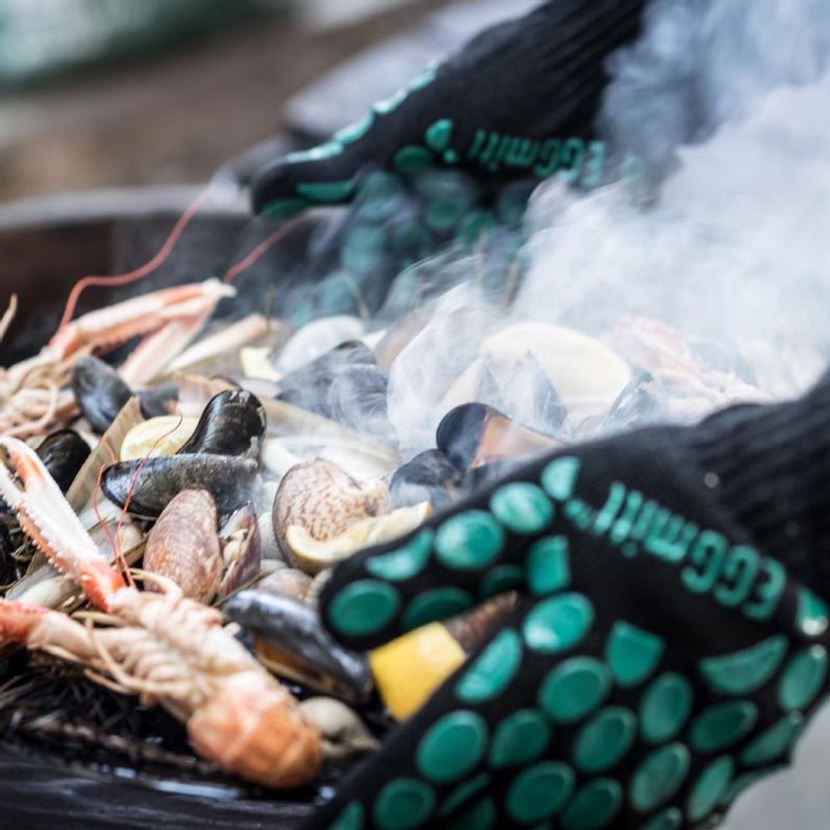 Big Green Egg Barbecue Glove EggMitt
