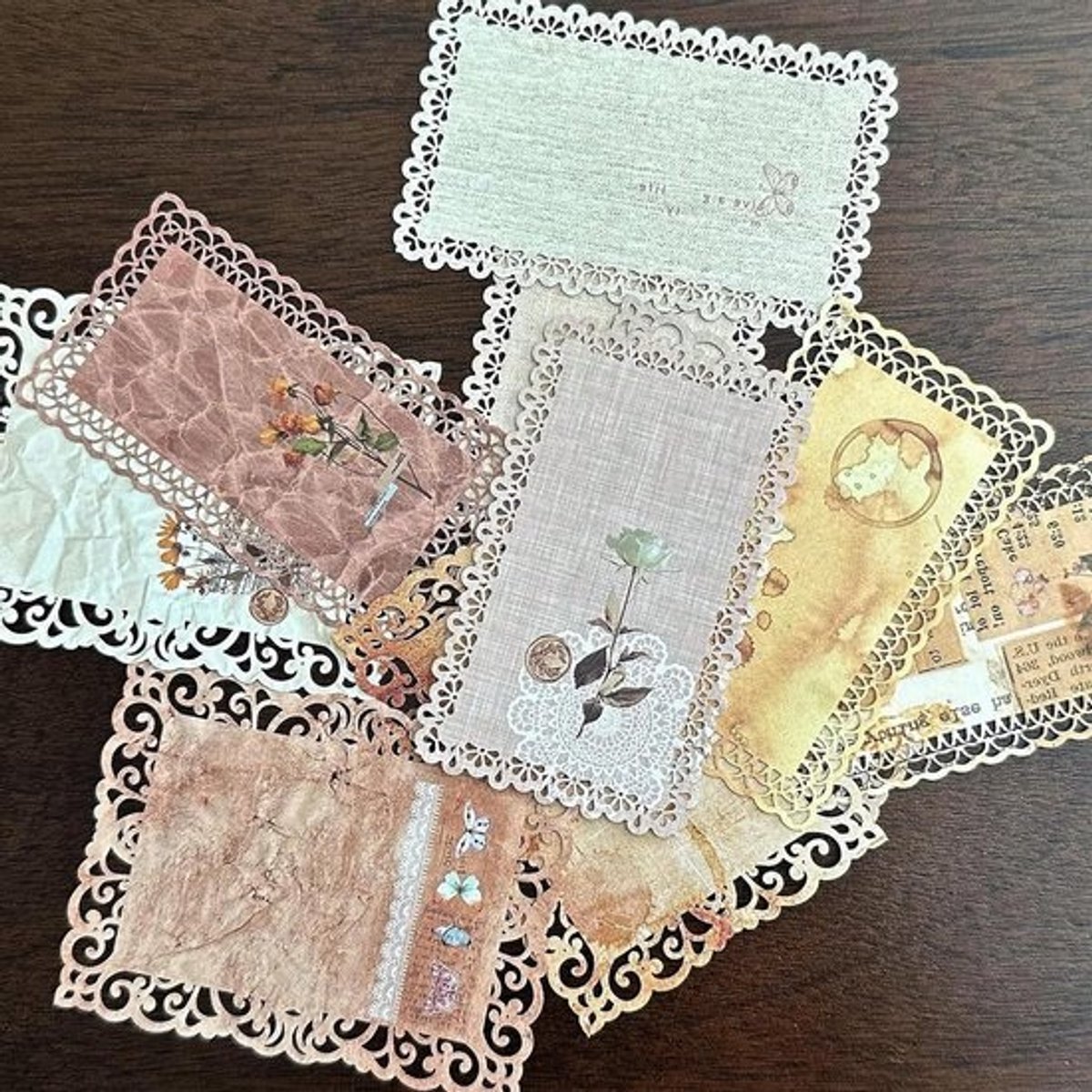 Knippapier voor plakboeken - Decoratief papier Journal papier - Kaarten maken - Kanten uitgesneden ontwerpen - 20 vellen