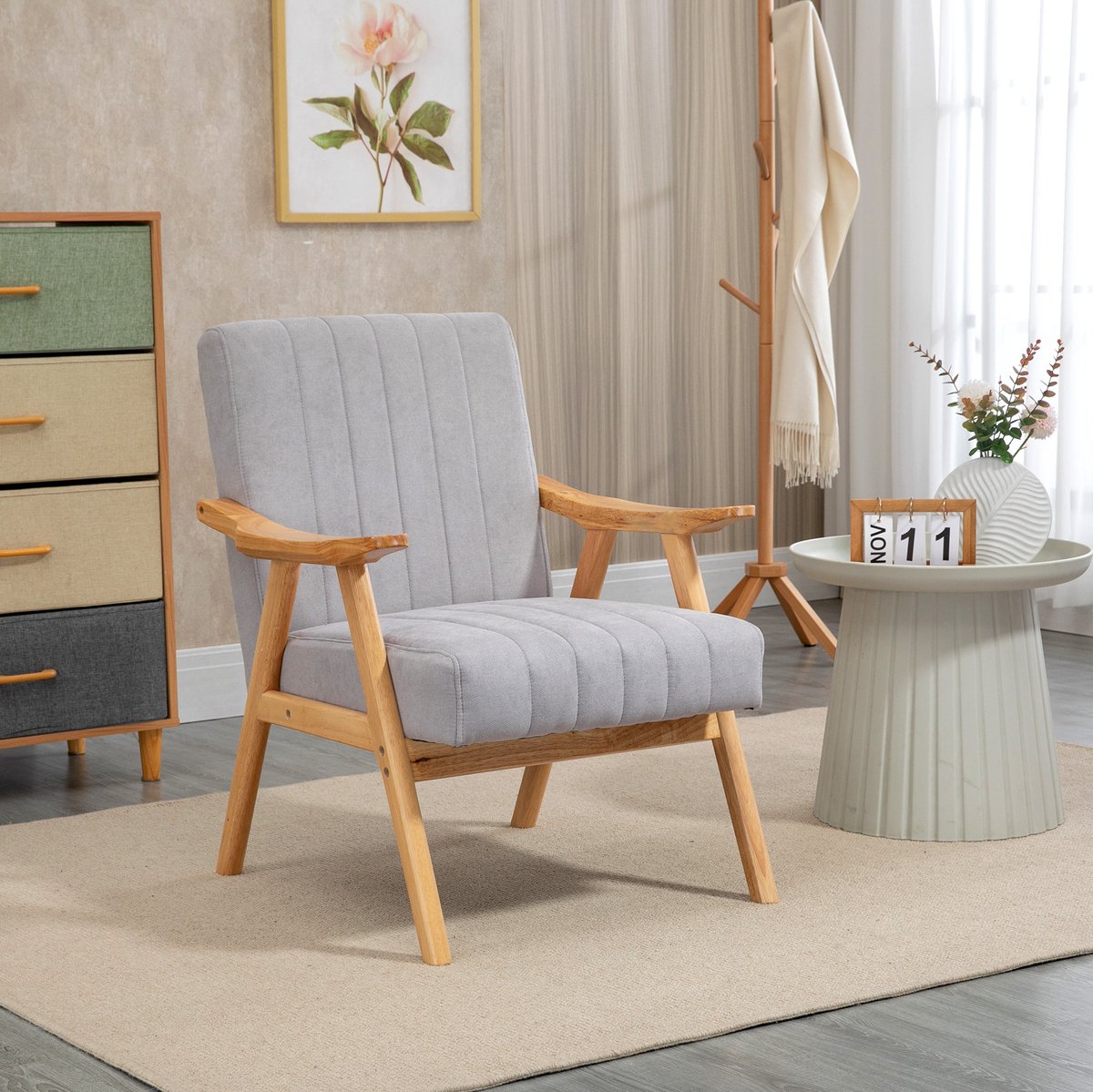 REDOM - Fauteuil - Met armleuningen en dikke bekleding - Vast houten frame - Comfortabele zit - Scandinavische stijl - Woonkamer en ontspanning - Stof en hout - Lichtgrijs - 68 x 74 x 82 cm