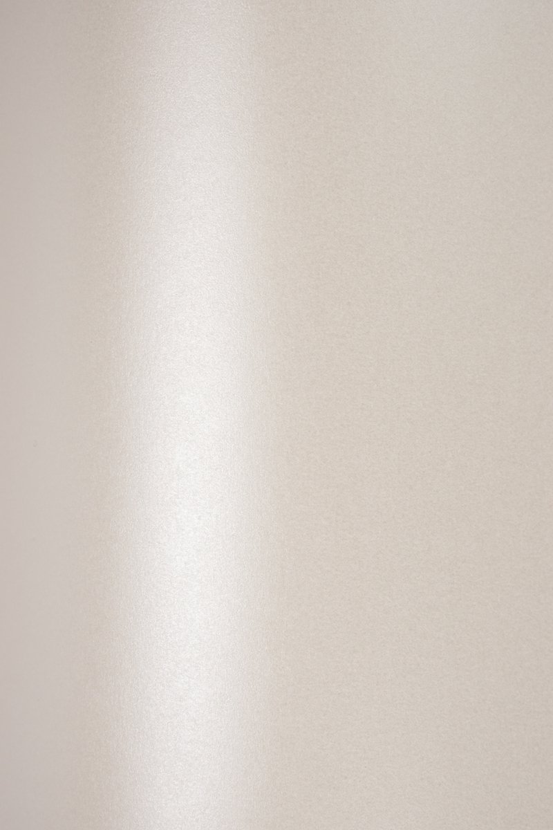 Netuno - ecru metallic papier - A5 - 14,8 x 21 cm - 10 vellen - 125 gram - Sirio Pearl Oyster Shell