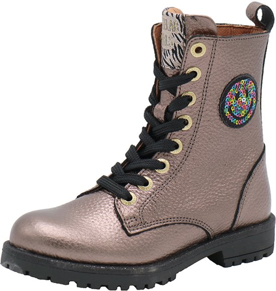 Bronzen bikerboot met smiley patch van pailletten, veters en rits.