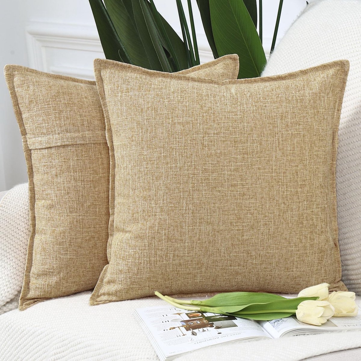 Omgoods - Set van 2 Imitatie Linnen Kussenslopen 65x65 cm in Beige