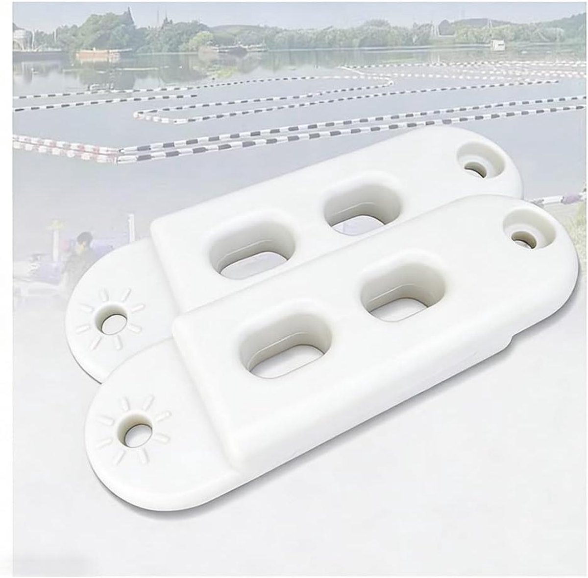 Skelter Baanafrastering - Waterweg Markering - Veiligheid Verbeteren - Duurzaam HDPE Plastic - 110x35x17 cm - Wit