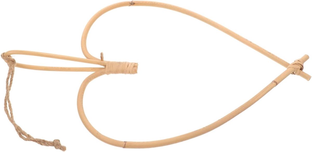Hartvormige Wanddecoratie - Rotan Ornament Hanger - Woonkamer Aankleden - Uniek Hartpatroon - 35.5 x 20.5 x 3 cm