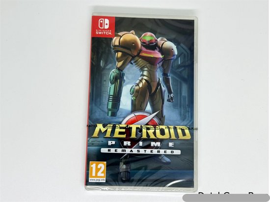 Nintendo Switch game 'Metroid Prime Remastered'. Samus Aran in haar gouden pantser op de cover, met PEGI 12.