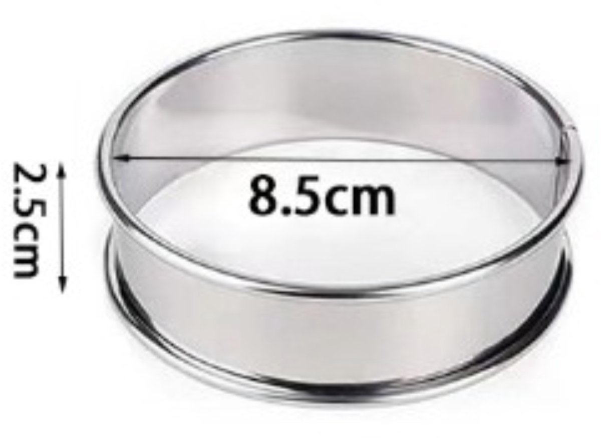 6 stuks - Muffinvormpjes voor Engelse muffins - Dubbellaagse opgerolde rand - Ronde taartvormpjes - Bakpers - 8 cm - Voor het thuis bakken van muffins, taarten en ander gebak - Zilver