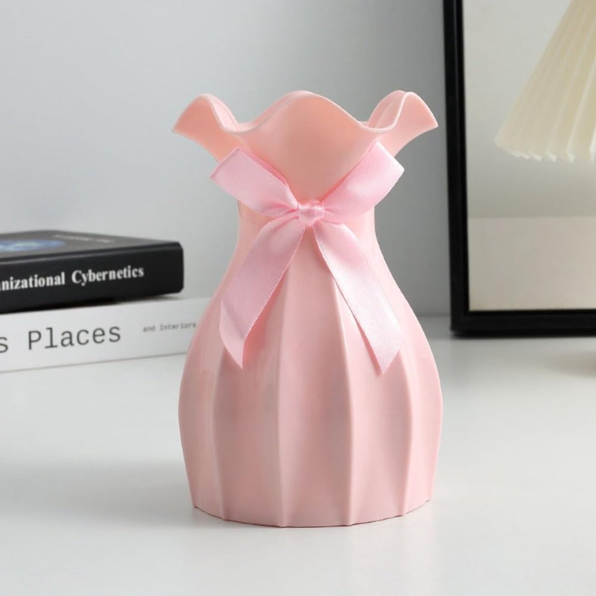 Vaas Duurzaam Herbruikbare Plastic - Roze - Bow Vaas - Perfect voor gedroogde bloemen - ShopVlot
