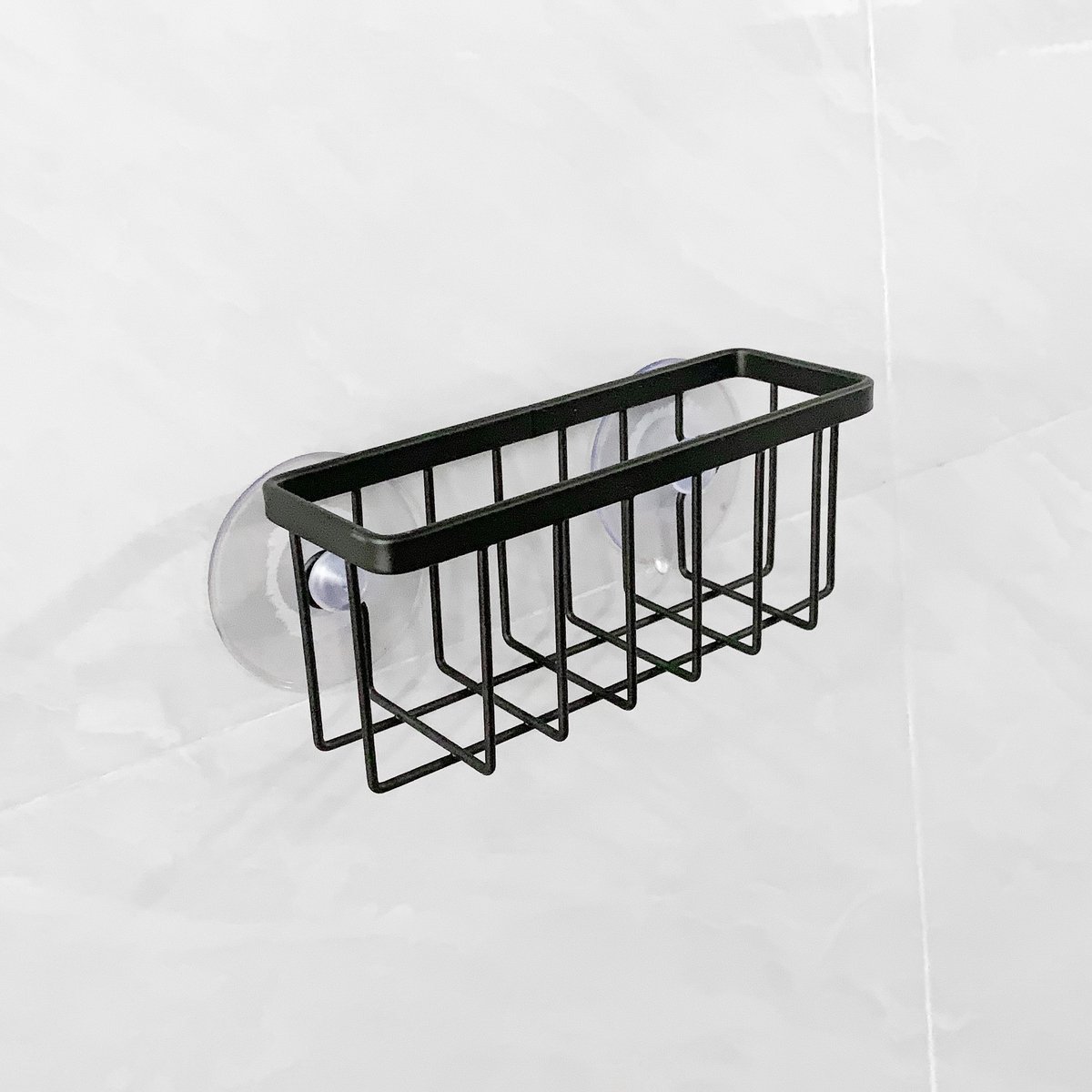 Roestvrij keuken-/badkamerplankje (geschikt voor sponzen, schuursponsjes en zeep), afmetingen 14,5*5*6,6 cm, inclusief zelfklevende bevestigingsaccessoires en een extra zuignap-Zwart