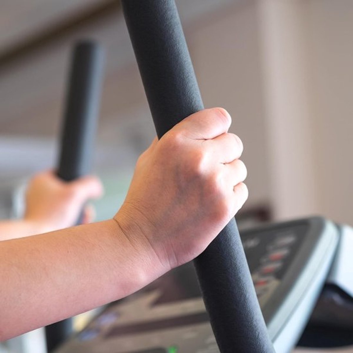Schuimslangen voor Isolatie van Buizen, Vermindert Wrijving, Ideaal voor Fitnessapparatuur en Koperen Leidingen (Zwart, 25 mm ID, 51 mm AD, 2 m)