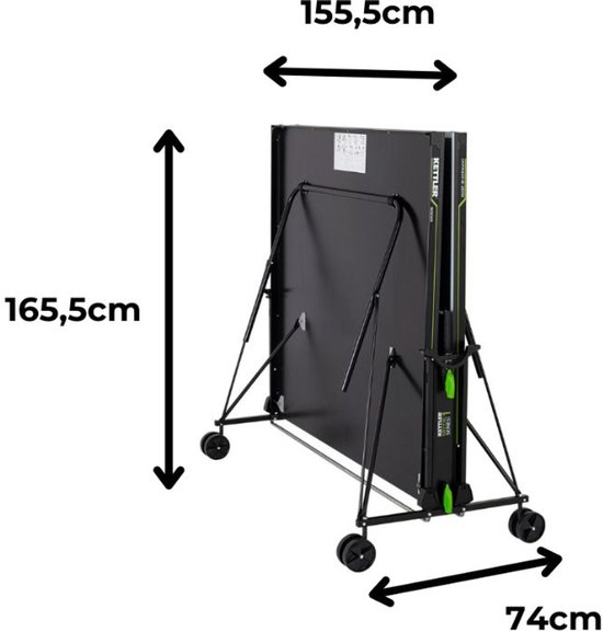 Afmetingen van de opgevouwen Kettler tafeltennistafel: 155,5cm breed, 165,5cm hoog, 74cm diep.
