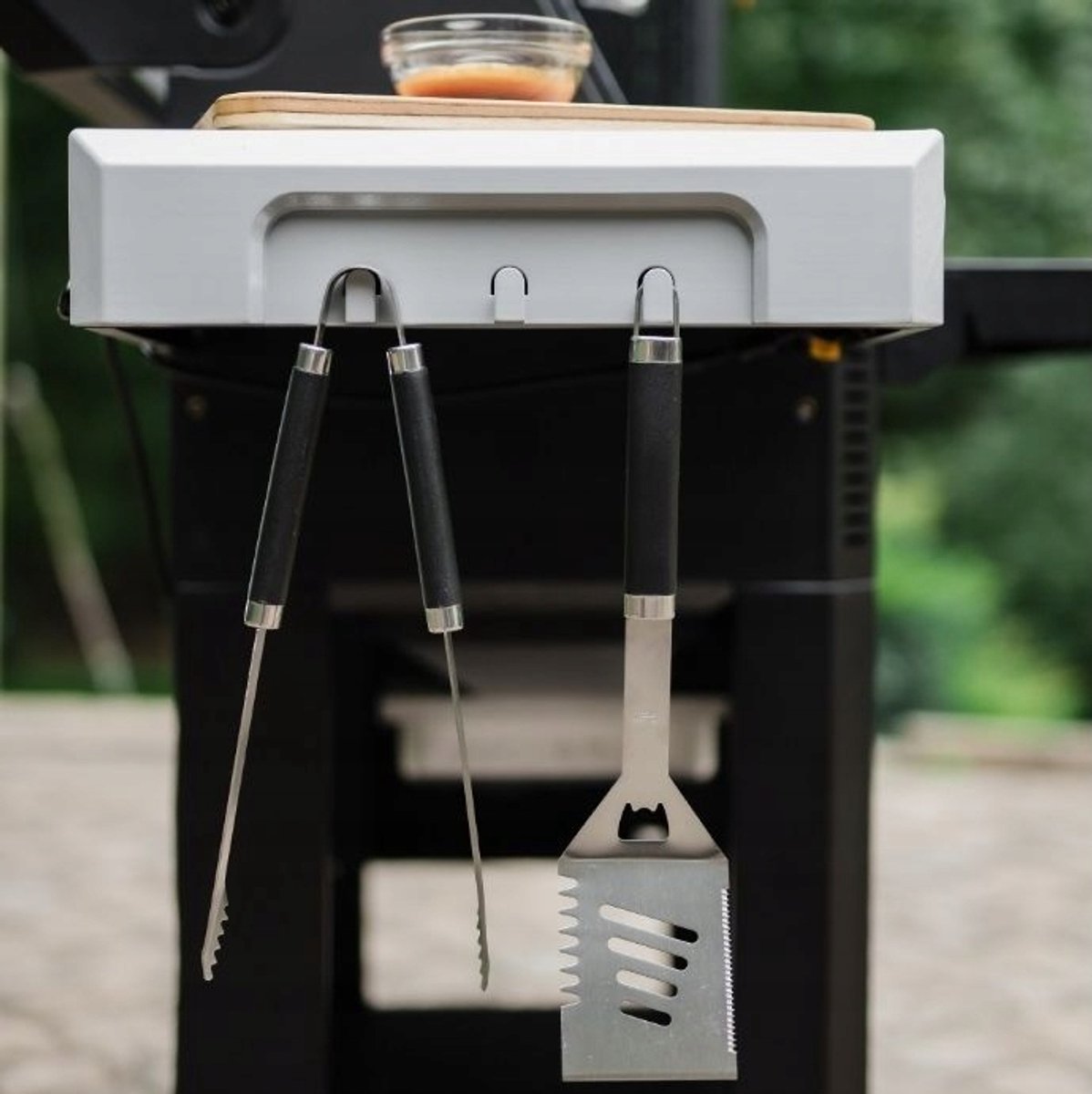 Masterbuilt Gravity Series 600 - Barbecue au charbon de bois et fumoir