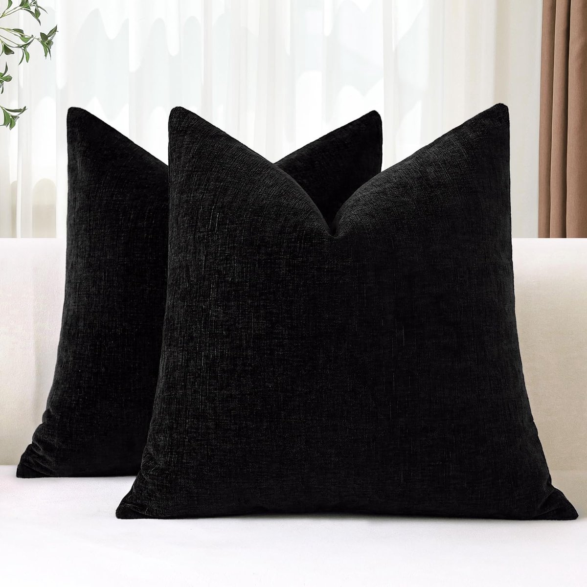 Omgoods - Set van 2 Chenille Kussenhoezen - Decoratief Effen Zwart, 50 x 50 cm