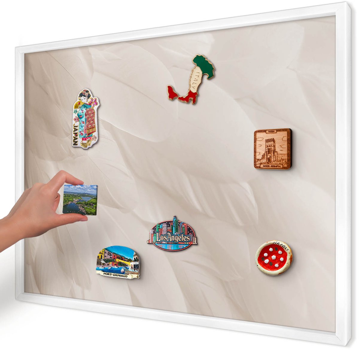 Artprintcave Romig Magneetbord mit Witte Lijst - 70x50 cm - Crèmekleurige Veren Magnetisch Bord - Minimalist Bord Voor Magneten - Texturen