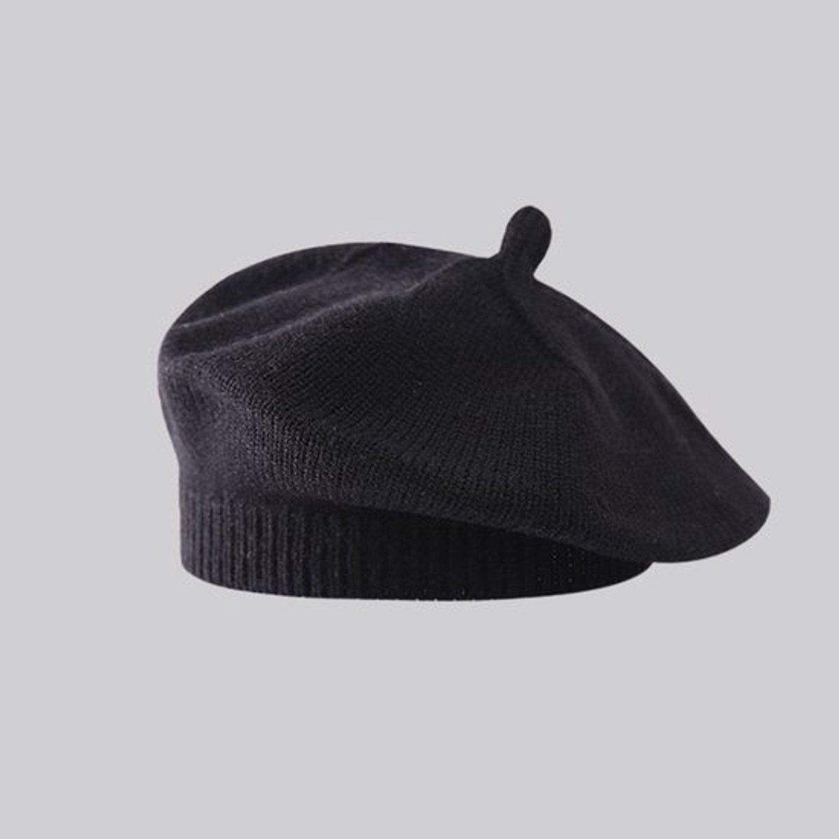 Baby baret, dun model, lente- en herfstmodel, voor jongens en meisjes, gebreid in het zwart, geschikt voor herfst en winter.