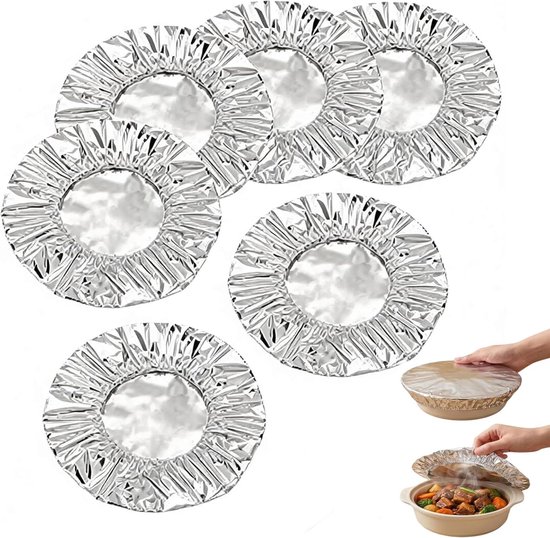 Cinq housses alimentaires élastiques en aluminium argenté.