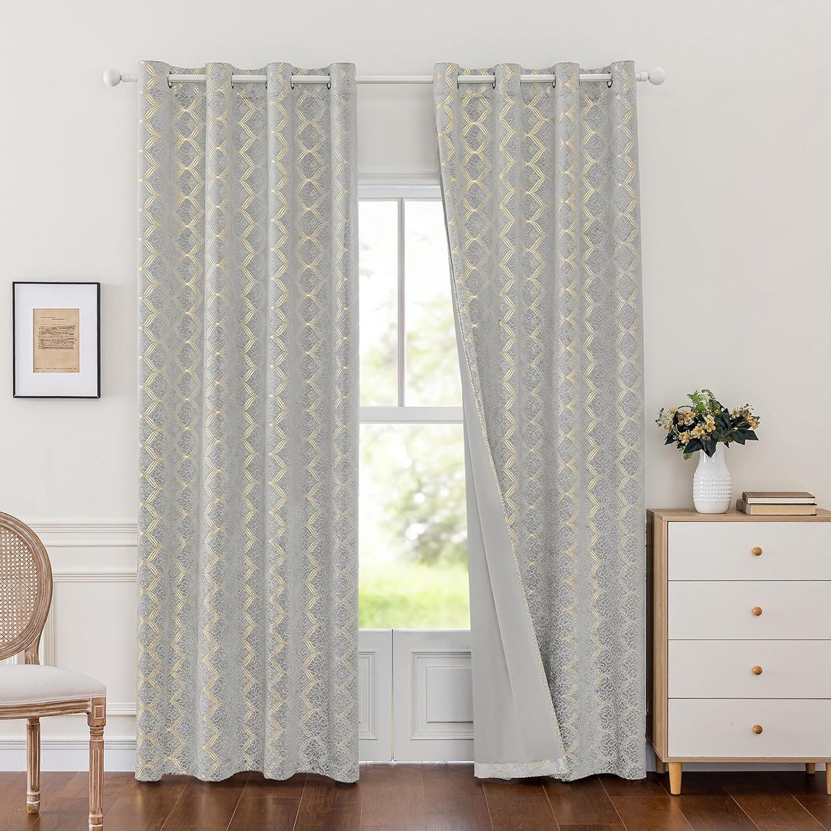 Set Van 2 Thermische Verduisterende Gordijnen, 140x280cm, Fluweel Warmte-Isolerende Gordijnen, Geschikt Voor Woonkamer Slaapkamer, Modern Design Met Oogjes, Beige