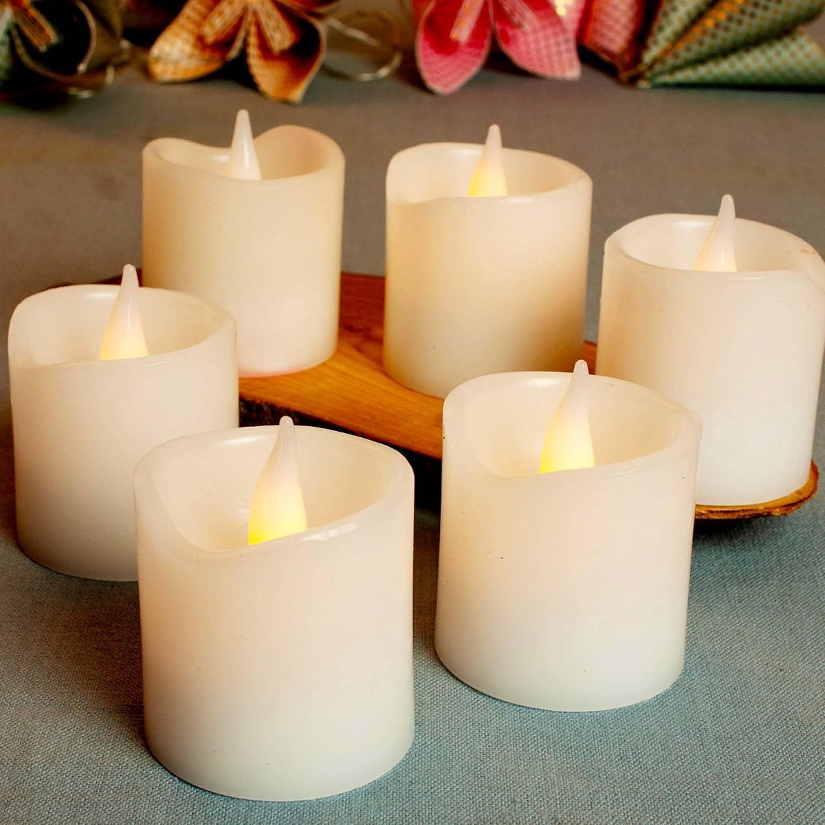 LED kaarsen wit 6 stuks, echte was LED kaarsen met flikkerende vlam Ø5x5cm, kaarsen op batterijen (6x CR2032, incl.) voor binnengebruik, kerstdecoratie, met warmwitte LED's 152760