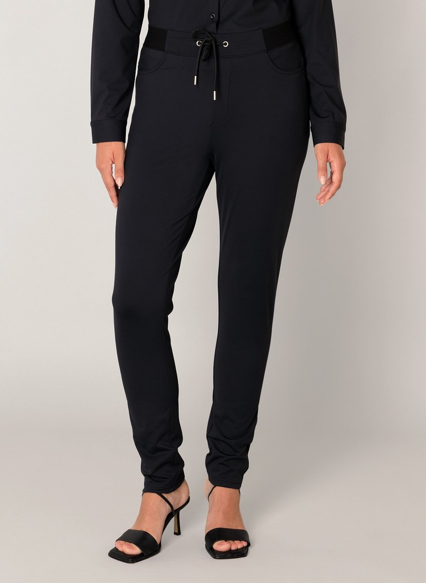 BASE LEVEL Tiana Bottoms - Black - maat W42 / L30