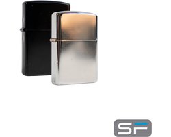 Safety Freaks® Stormaansteker – Windbestendige Navulbare Benzine Aansteker – Retro Metal Lighter – Herbruikbaar – Voor Outdoor, Survival & EDC – Niet Gevuld Geleverd