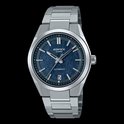 Zilverkleurig Edifice horloge met blauwe, gestructureerde wijzerplaat en zilverkleurige indices.