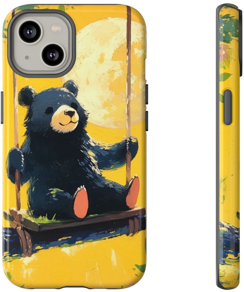 Zwarte Beer op Schommel met Maan – Telefoonhoesje Geschikt voor iPhone 14