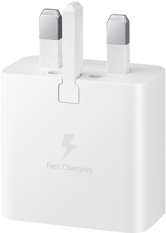 Witte Samsung snellader met Britse stekkers en USB-C poort.