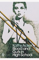 Boekomslag 'Blood and Guts in High School' van Kathy Acker met een stoere, korrelige afbeelding van een vrouw.