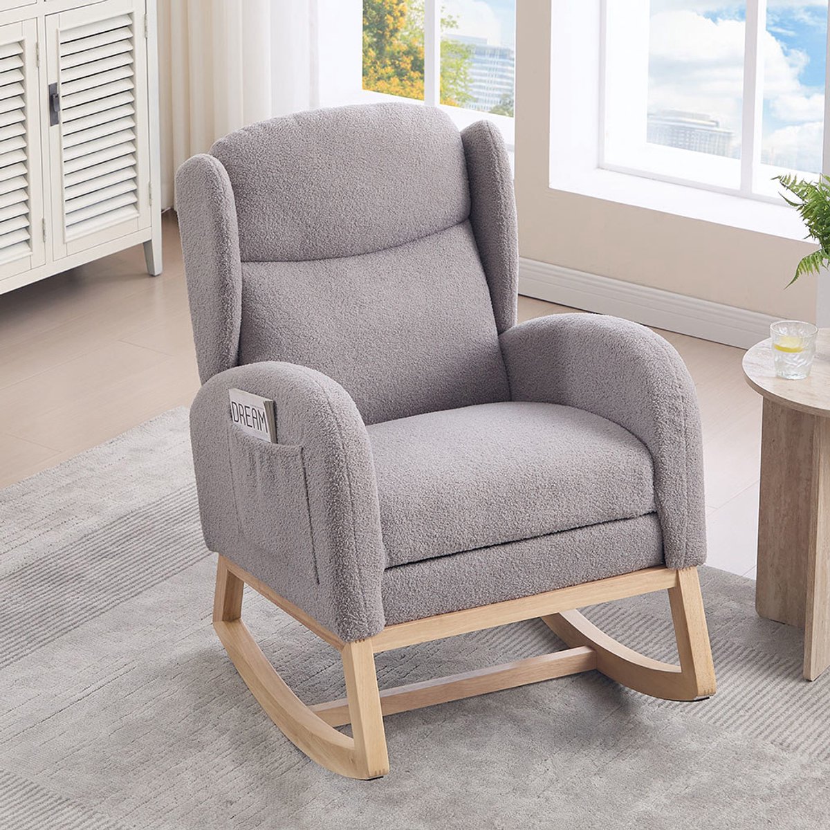Pugsdrly Schommelstoel, voedingsfauteuil, loungestoel met houten frame, verstelbare voetensteun, hoge rugleuning, Teddy-stof, met zak, comfortabele bijzetstoel voor in de slaapkamer en woonkamer, grijs
