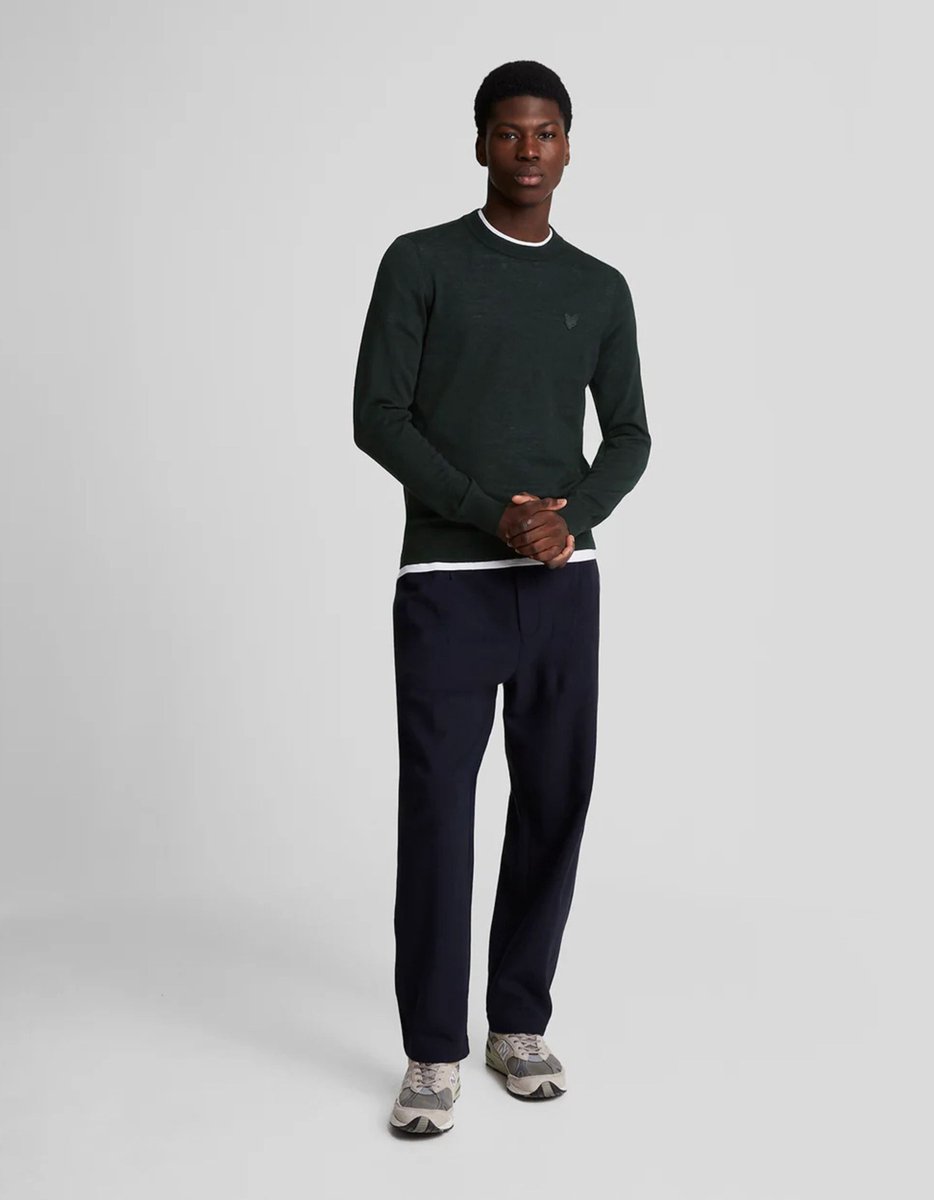 Lyle & Scott - Trui Zwart Lyle&scott Tonal Eagle Merino Trui Zwart Kn2121vc