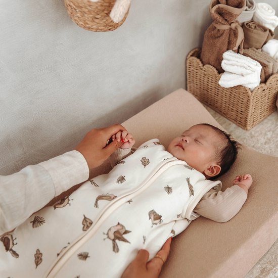 Meyco Baby Uni aankleedkussenhoes - badstof - sand - 50x70cm — afbeelding 4