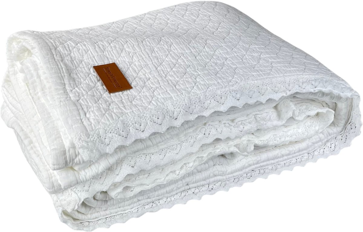 Town & Country Carolina Sprei White 180 x 260 cm