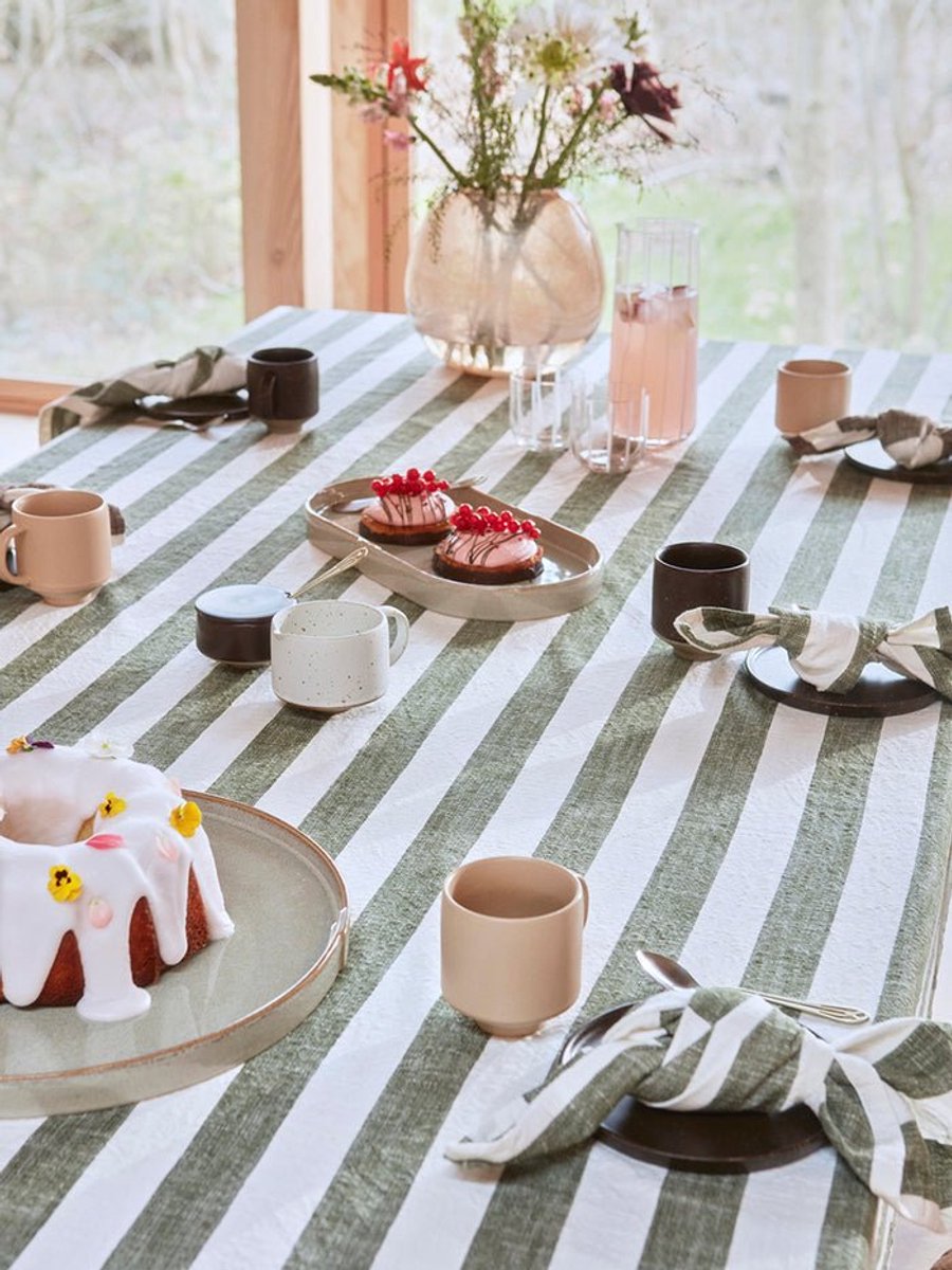 OYOY Living Striped Tablecloth Choko (Donkerbruin)
