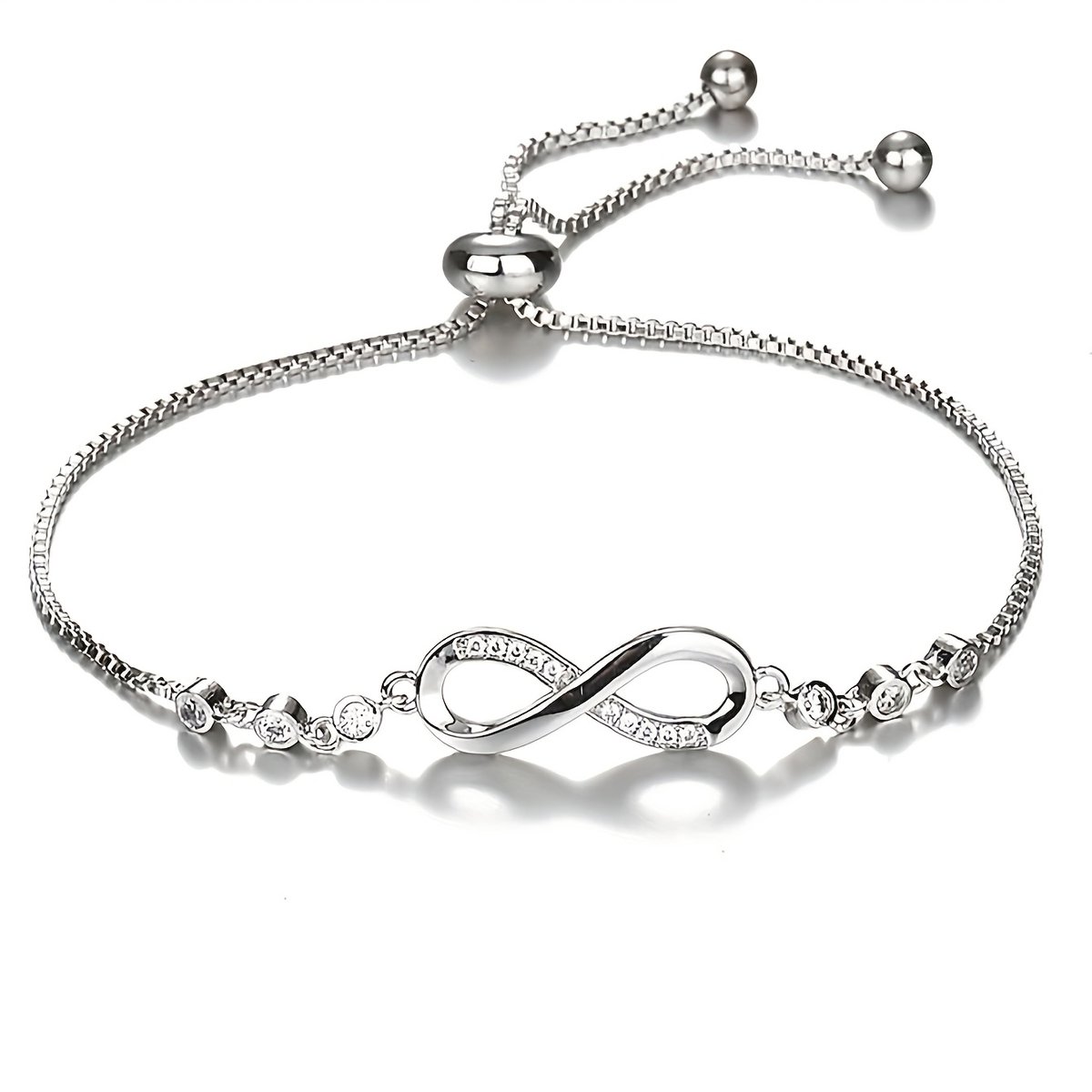 Sjika - Verstelbare Dames Armband – Infinity Teken – Stainless Steel – Zilver – Met Kristallen – Tijdloos Sieraad - Cadeau voor haar