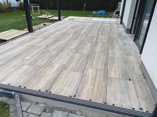 Bauhandel24 Voegenkruisjes voor terrasplaten leggen voegenbreedte 5 mm hoekhoogte 15 mm met breekpunt T-stuk vloerplaten buiten afstandhouders