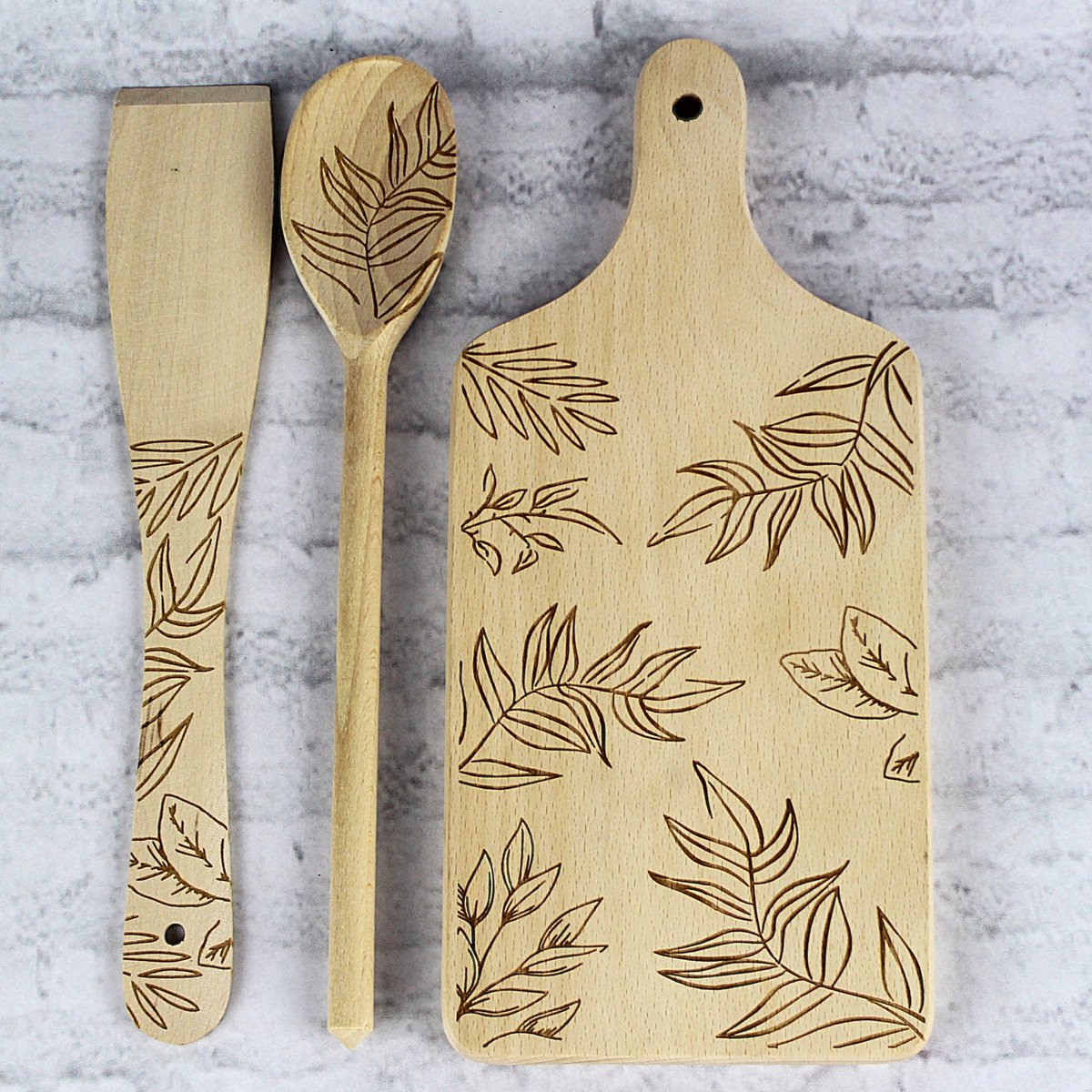 Keukengerei set met gravure: snijplank, lepel, spatel & gratis hanger