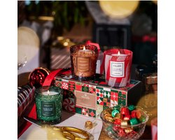 Voluspa Pakket Holiday Essentials Candle Trio