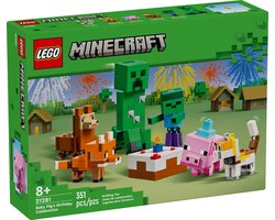 foto van LEGO Minecraft 21281 - Verjaardag van het biggetje (Baby Pig's Birthday Celebration)