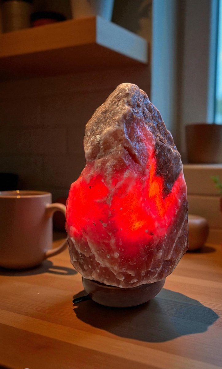 The Salt Company Himalaya Zoutlamp Natuurvorm Rood 3–5 kg – Donkere Sfeerlamp met Unieke Kristalstructuur - Warm & Gezellig Licht