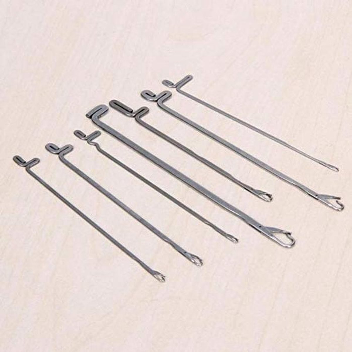 Haaknaalden Set - Breigereedschap - Kleding Repareren - Verschillende Maten - 7 Stuks - Zilverkleurig