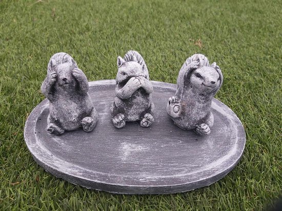 statue écureuil béton 20cm haut gris