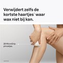 Vrouw gebruikt Braun epilator op onderbeen; 28 MicroGrip pincetten verwijderen korte haartjes.